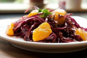 marinated-red-cabbage-salad-with-walnuts-and-mandarin-oranges2